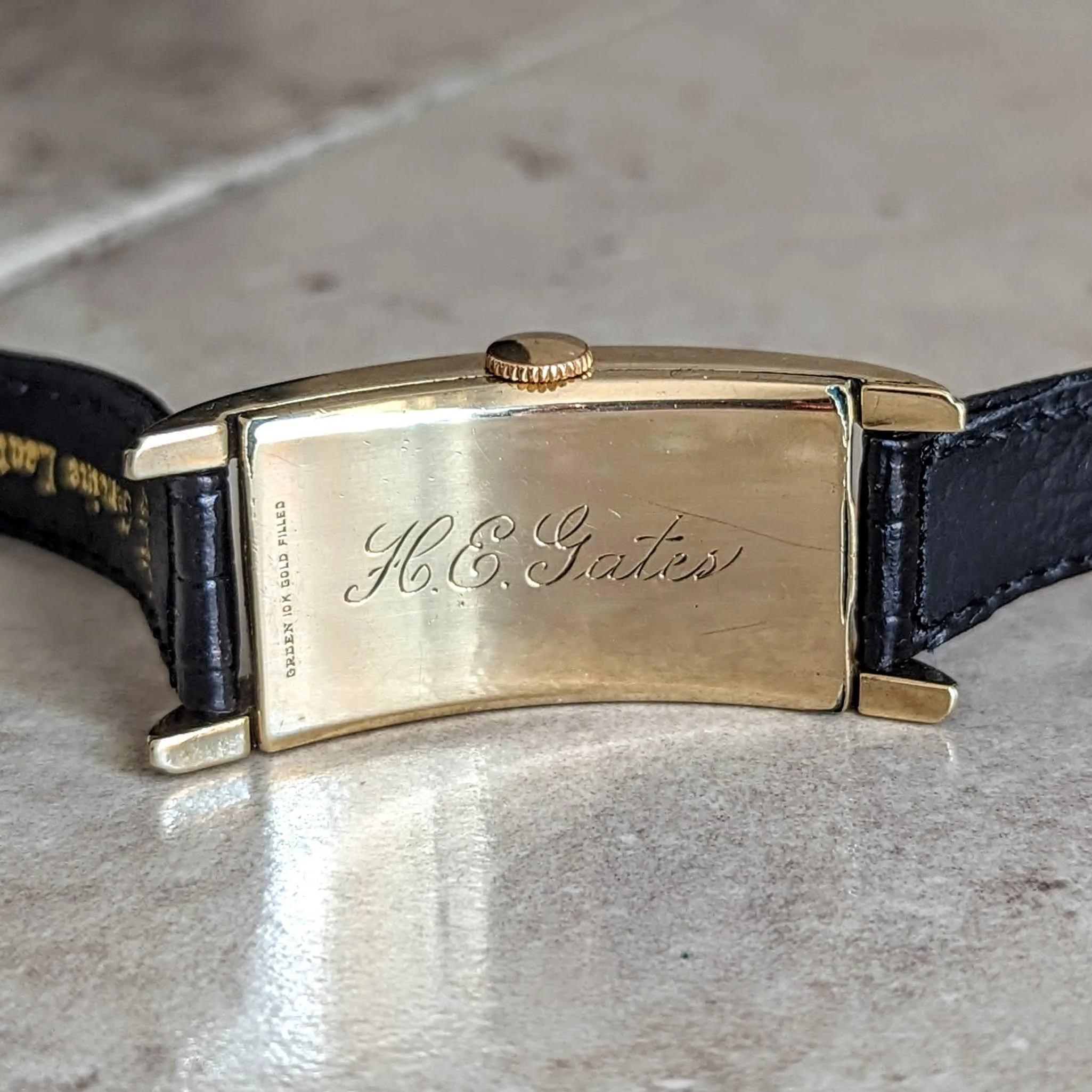 1937 GRUEN CURVEX Precision Watch 17 Jewels Cal. 330 Swiss Made Wristwatch