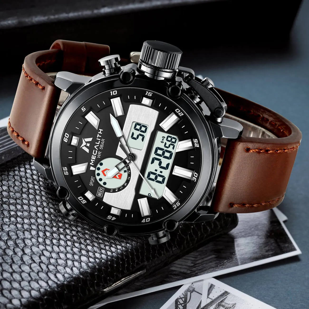 8229M | Quartz Men Watch | Leather Band