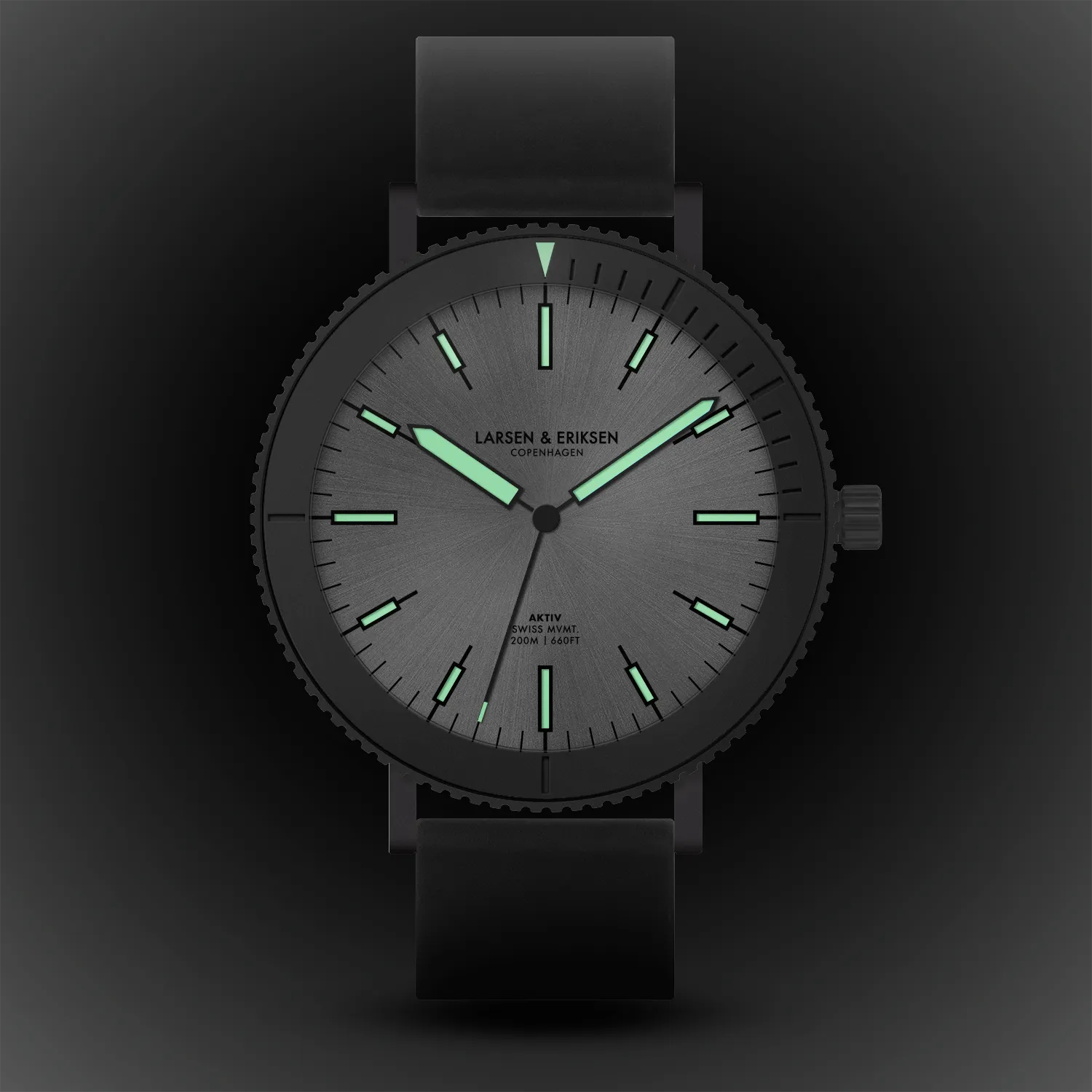 Aktiv - Black | White | Black