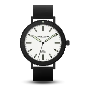 Aktiv - Black | White | Black
