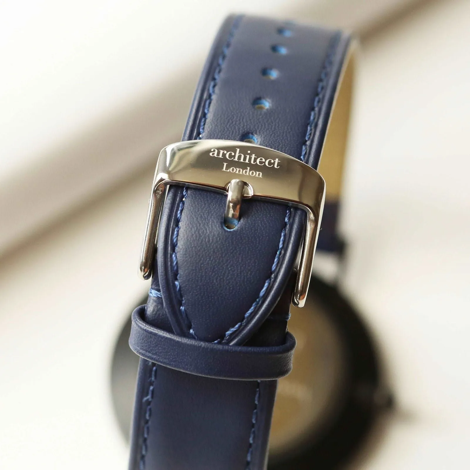Architect Zephyr Men's  Engraved Watch In Admiral Blue