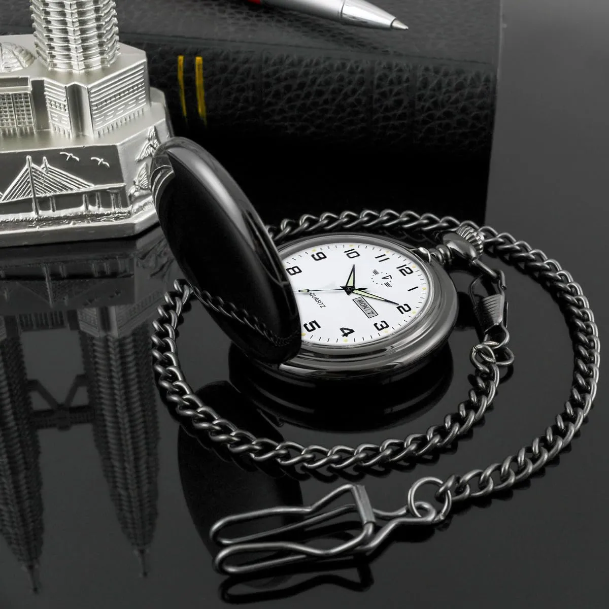 BOSHIYA Smooth Quartz Pocket Watches for Men Classic Arabic Digital Luminous Dial & Day Date Pocket Watch with Chain Christmas Graduation Birthday Gifts