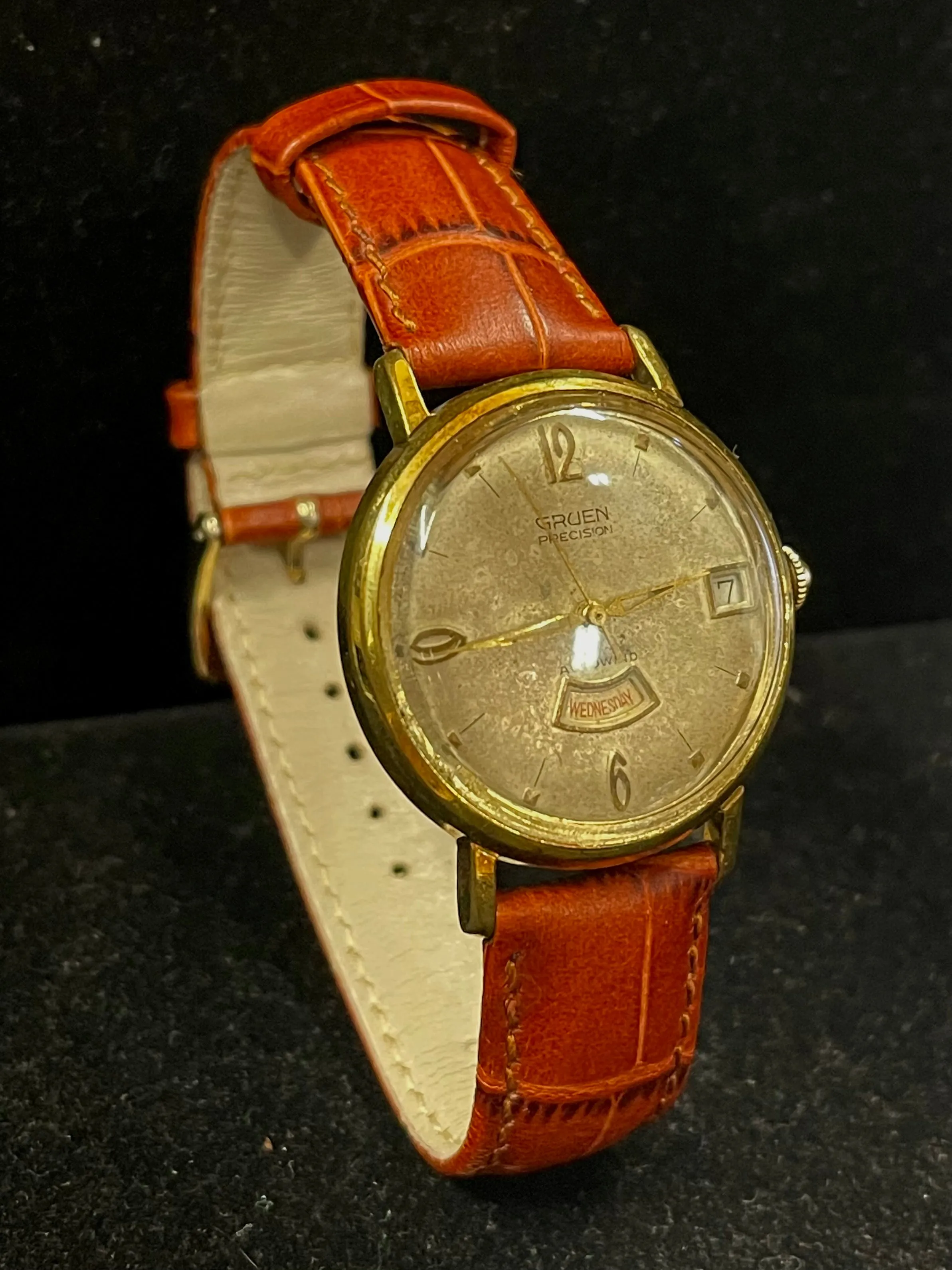 Brand NewGrüen Precision beautiful c. 1950’s unisex WATCH - $6K APR w/ COA!