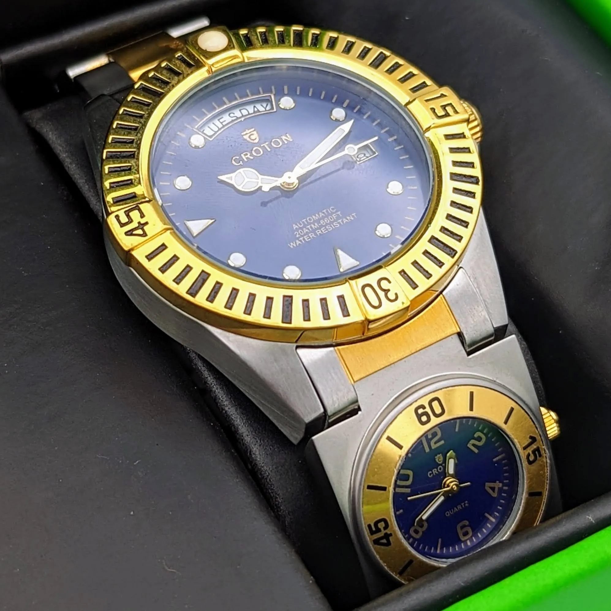CROTON Wristwatch Two Time Zone Automatic and Quartz with Day Date Watch
