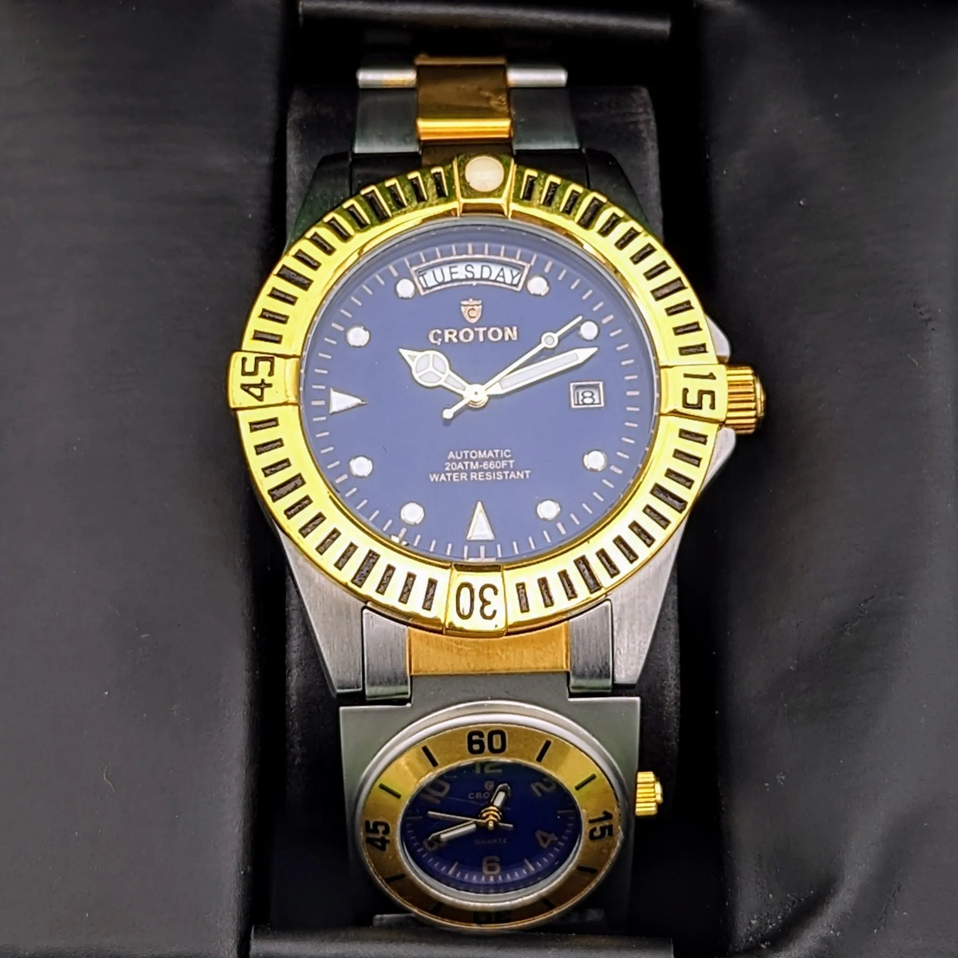 CROTON Wristwatch Two Time Zone Automatic and Quartz with Day Date Watch