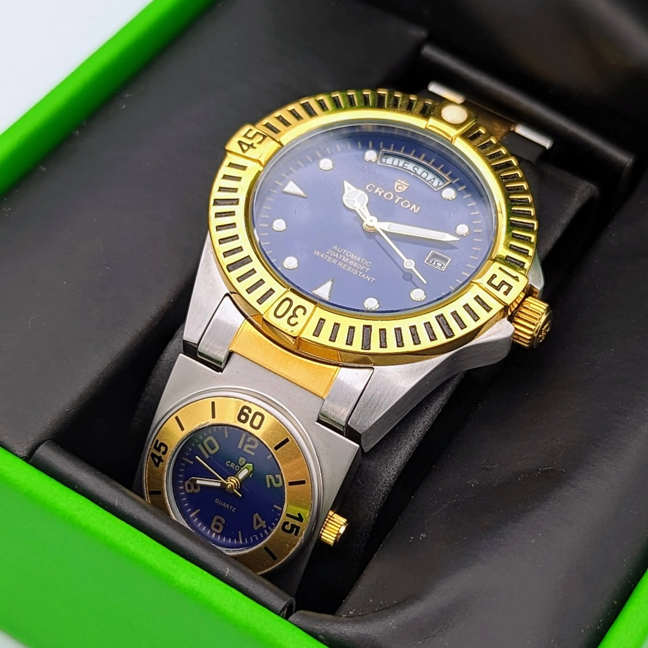 CROTON Wristwatch Two Time Zone Automatic and Quartz with Day Date Watch
