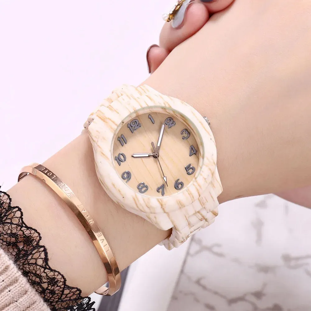 Fashion Casual Women Bamboo Wooden Quartz Wristwatch Best Gift