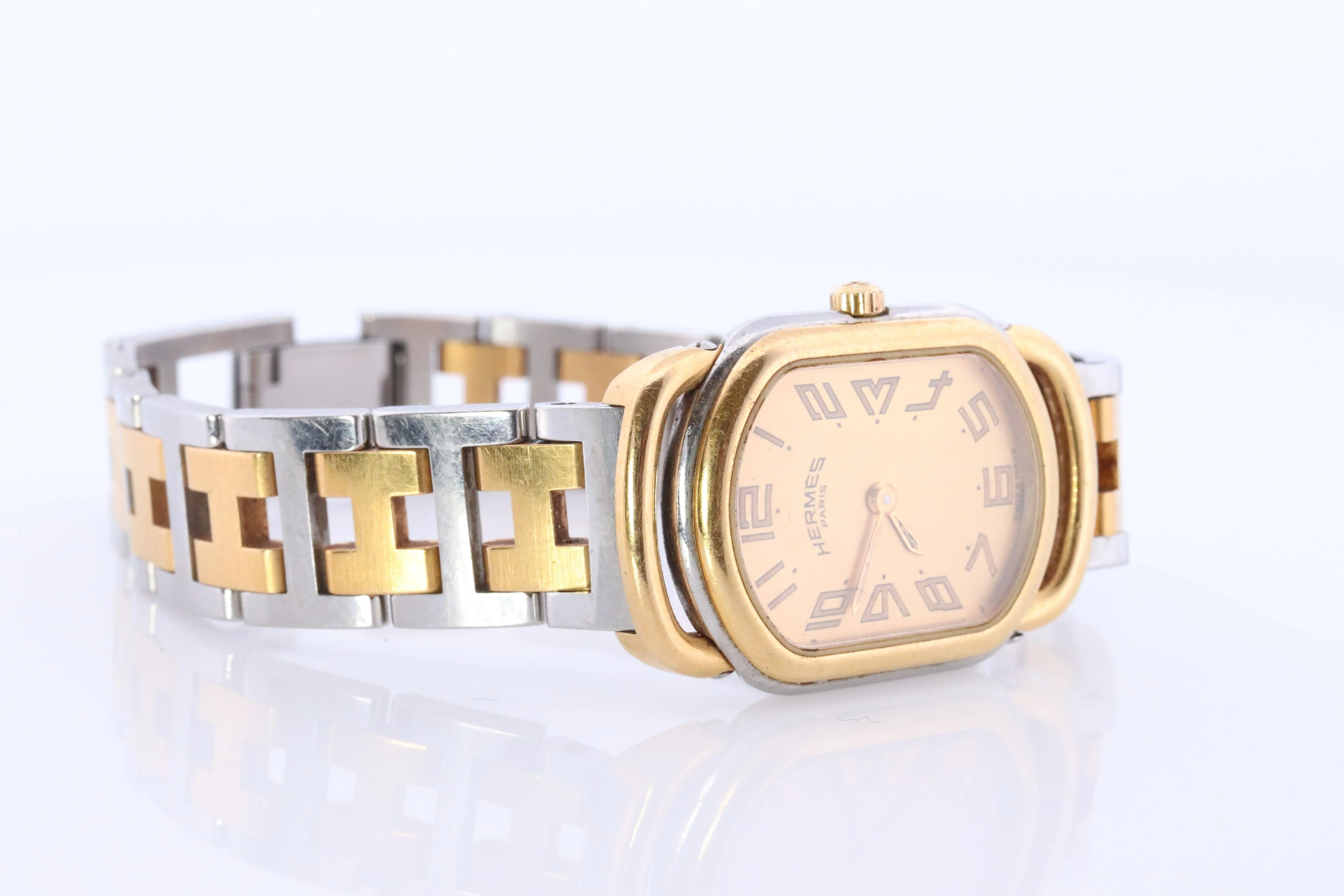 Genuine HERMES RALLYE Stainless Steel 21mm RA1.220 Quartz Watch Champagne.