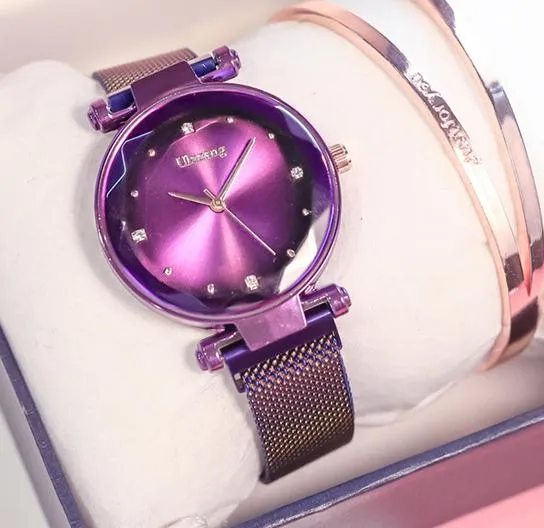 Magnet Magnetic Force Unique Creative Band Luxury Quartz Watches