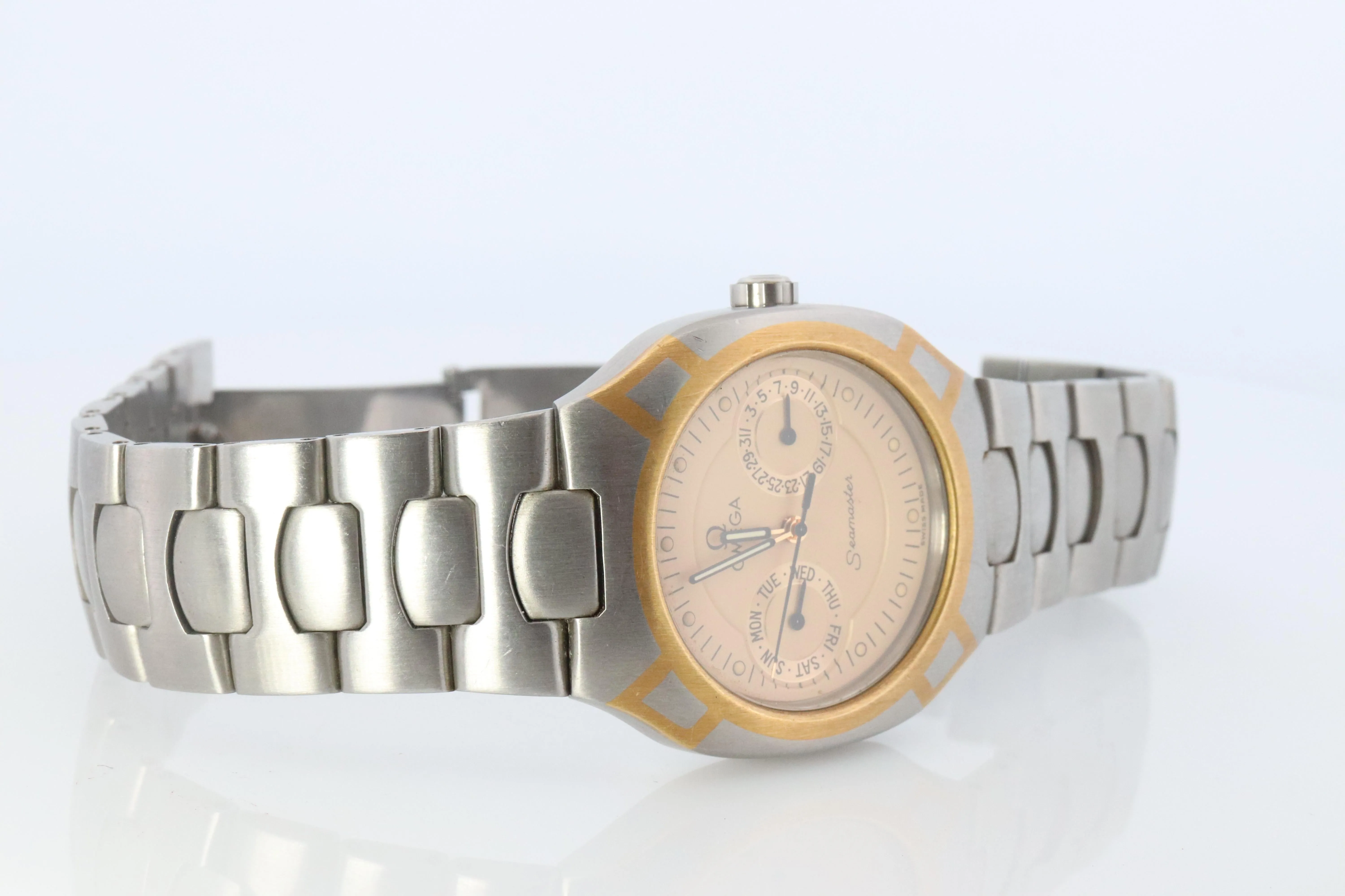 Omega Watch.  Omega Seamaster Polaris Quartz Date Wristwatch. Mens Omega