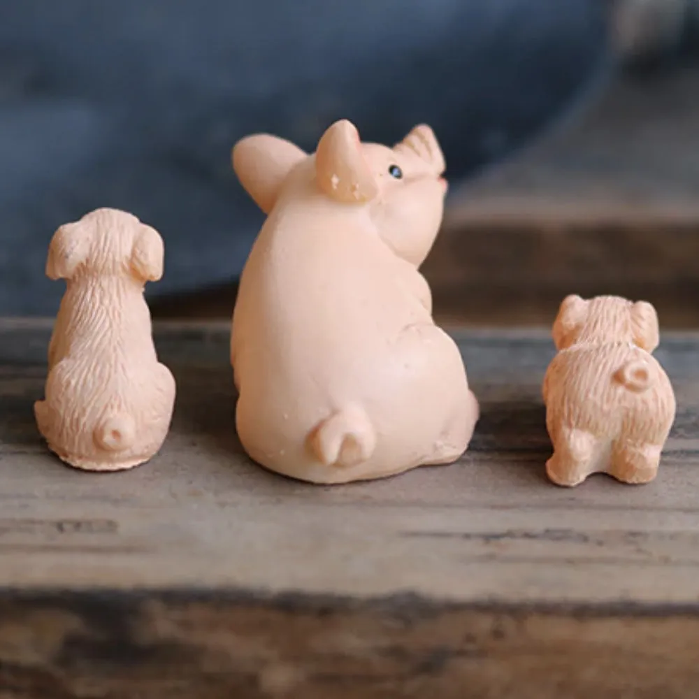 Pig Family