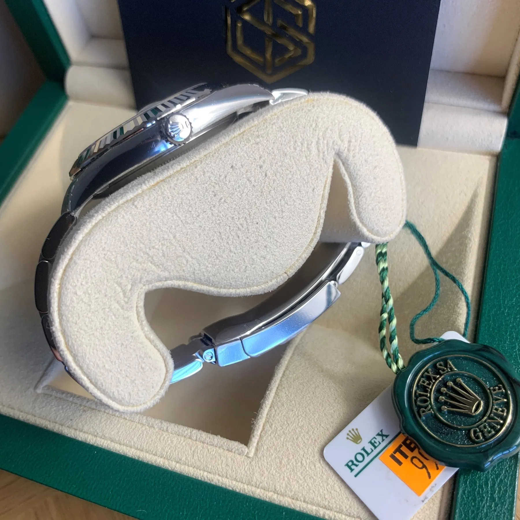 Rolex Datejust 41 126334 Blue Roman Numeral Dial Full Set Watch