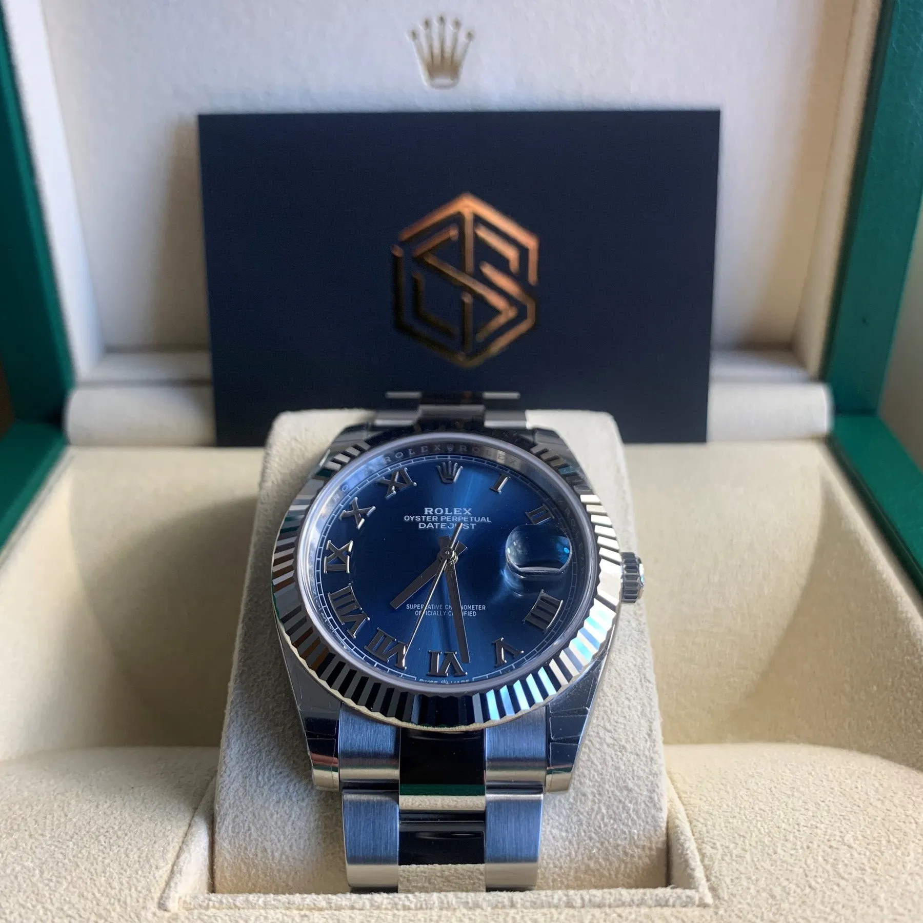 Rolex Datejust 41 126334 Blue Roman Numeral Dial Full Set Watch