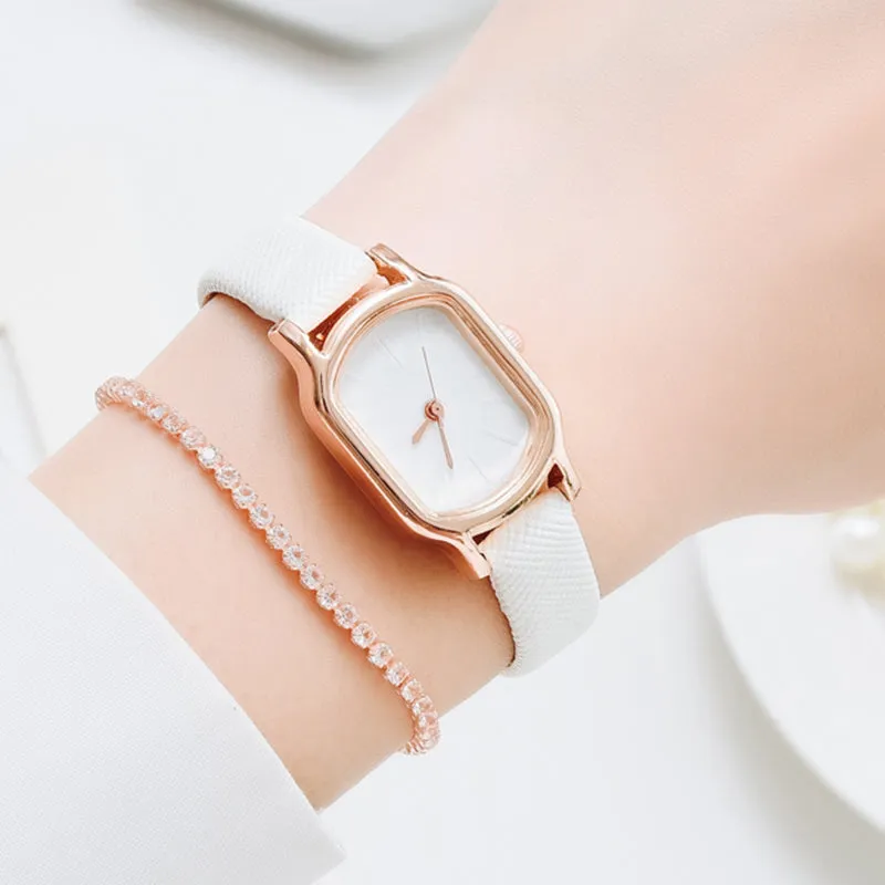 Sidiou Group Women's Fashion Black Small Watch Vintage Leather Ladies Wrist Watches Simple Oval Dial Dress Retro Female Quartz Wristwatch