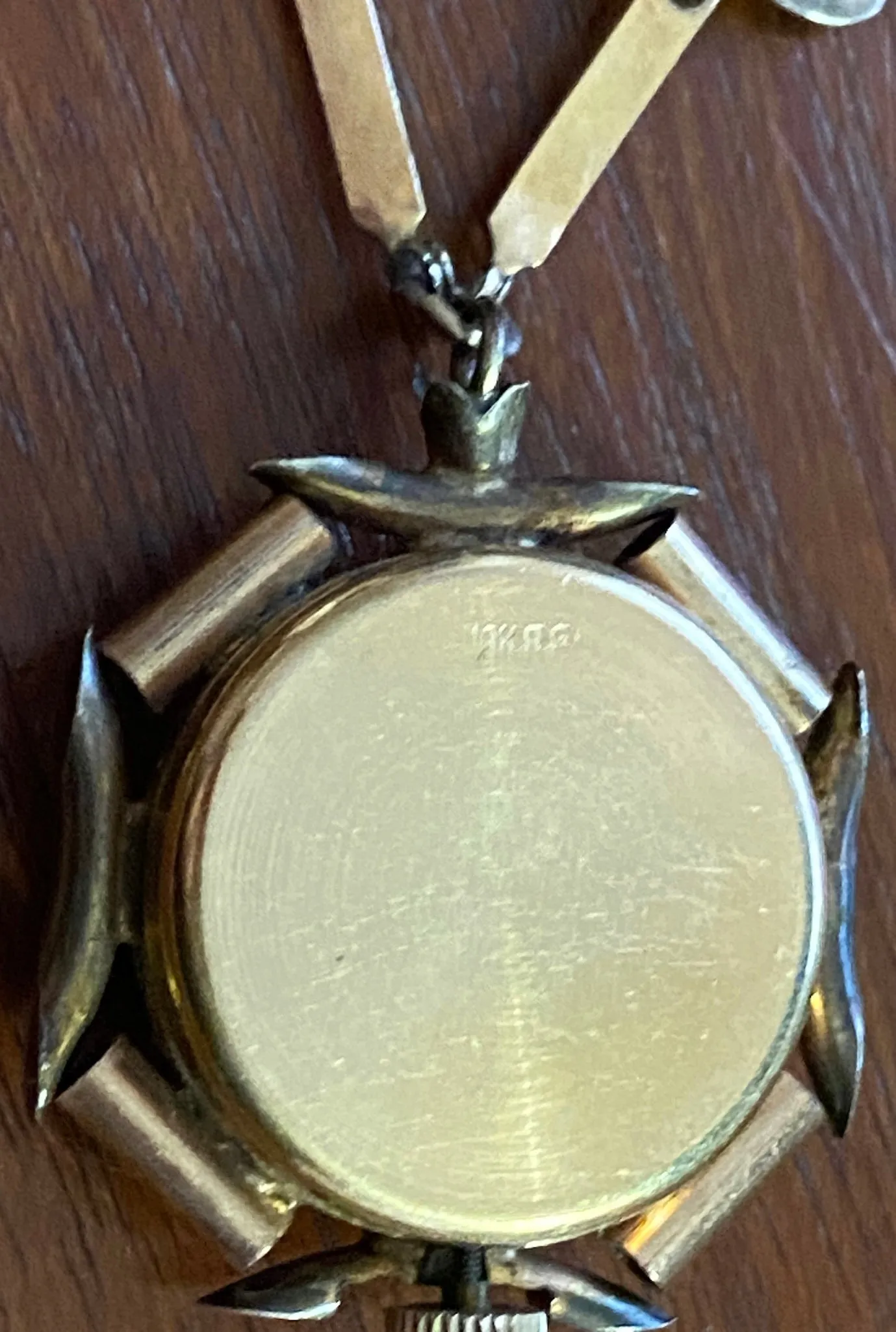 Vintage 10k Rolled Gold Ribbon Brooch Watch